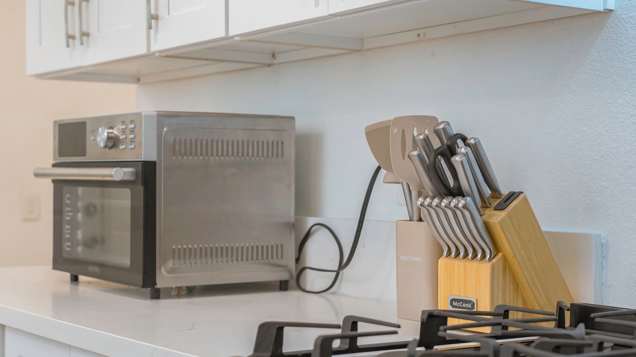 Photo of Kitchen in Oildale