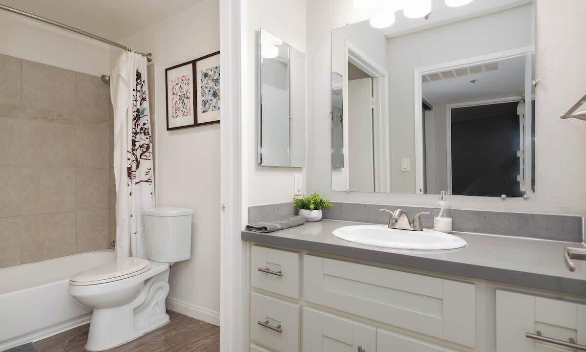 Photo of Bathroom in Hollywood