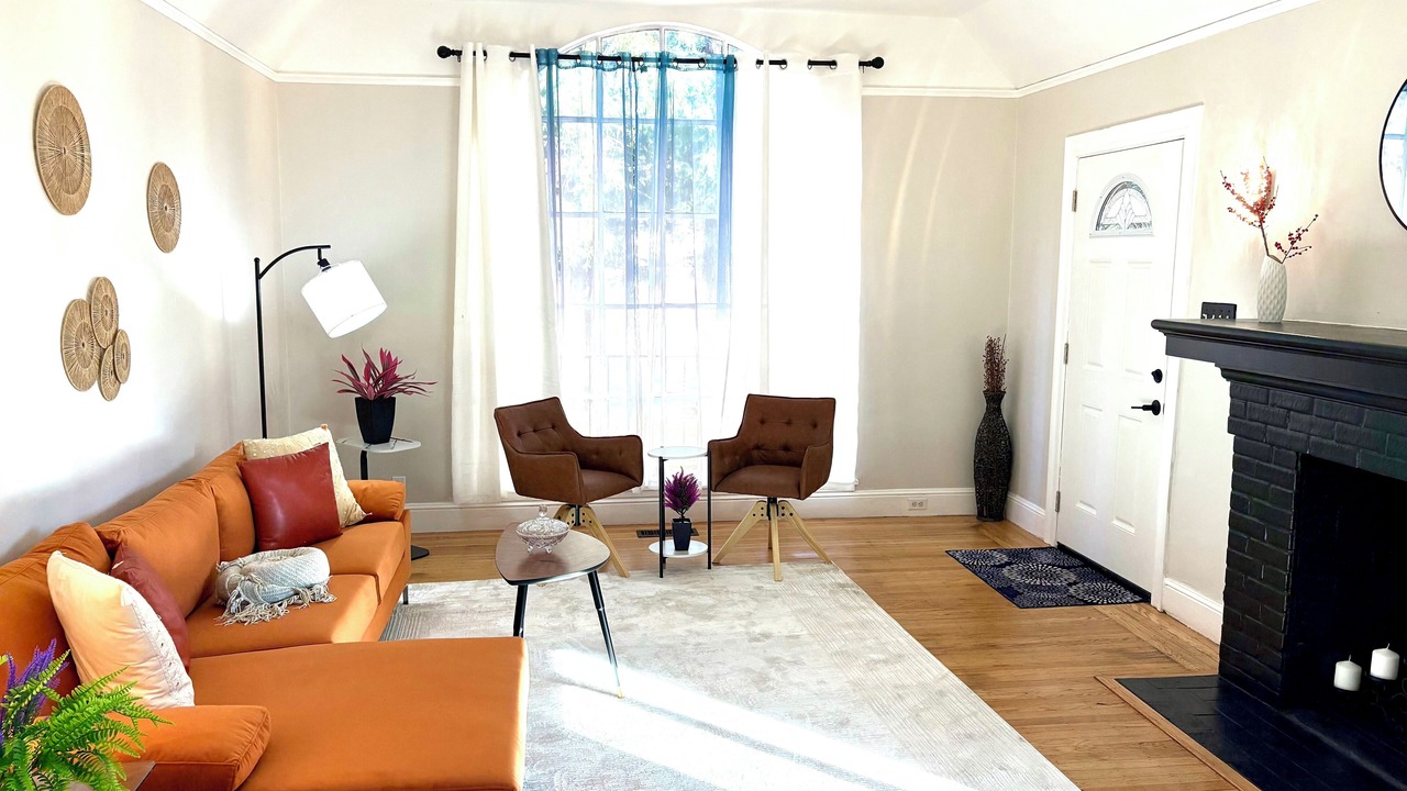 Photo of Livingroom in San Anselmo