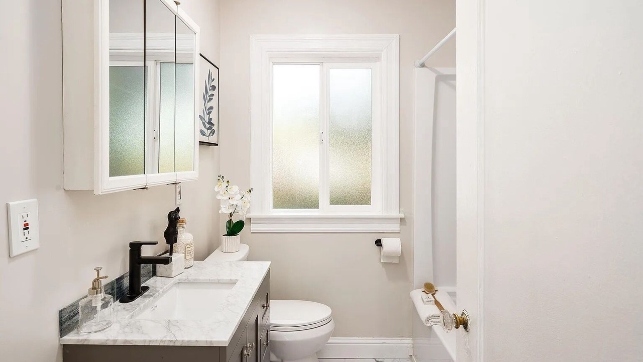 Photo of Bathroom in San Anselmo