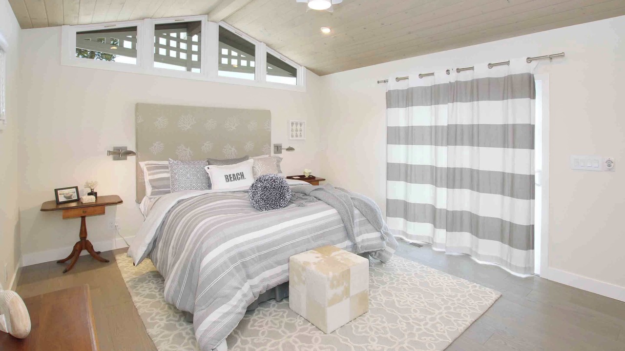 Photo of Bedroom in Eastside Santa Cruz