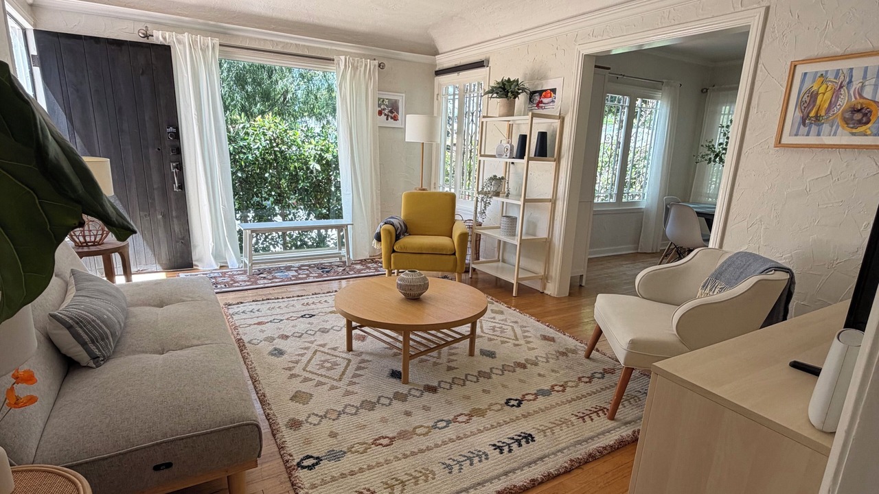Photo of Livingroom in Mar Vista