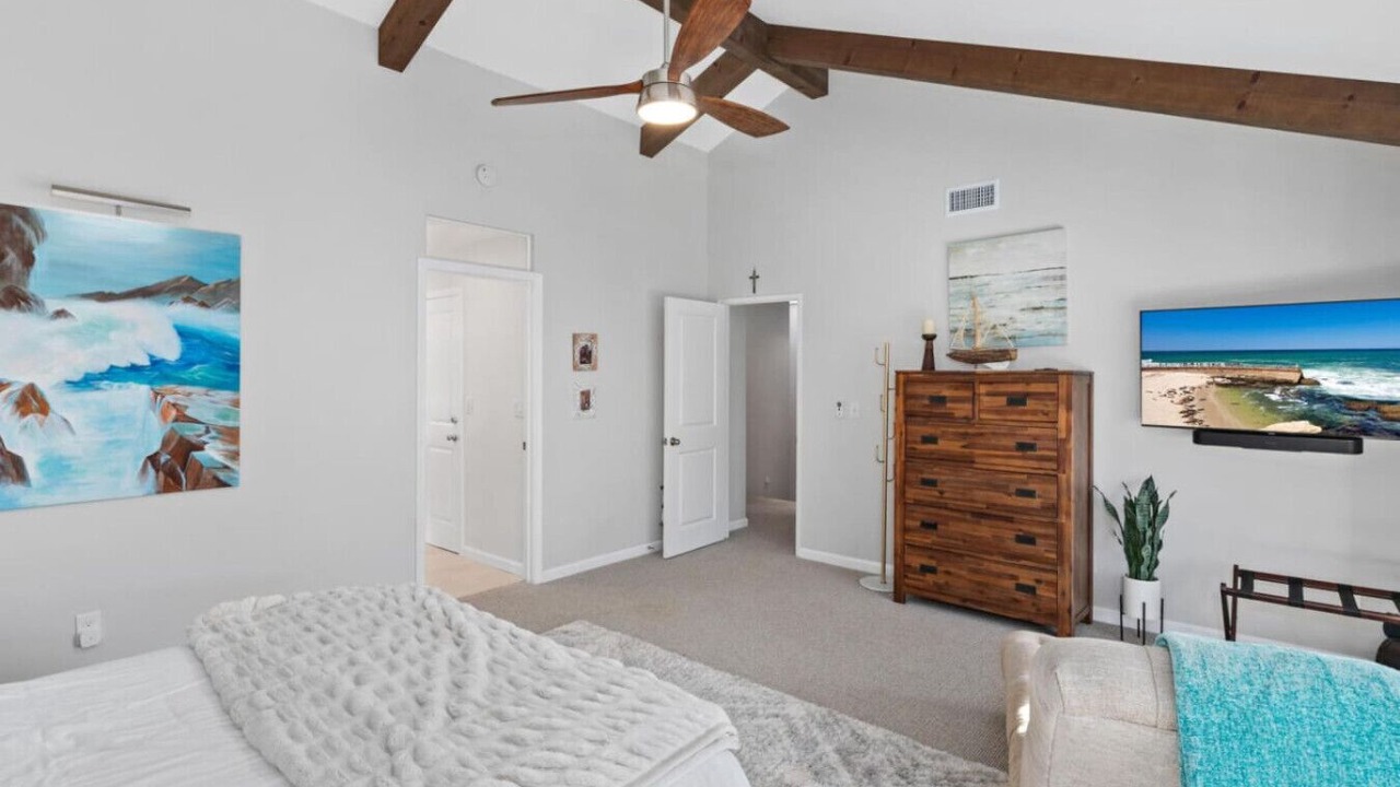 Photo of Bedroom in Olde Solana Beach