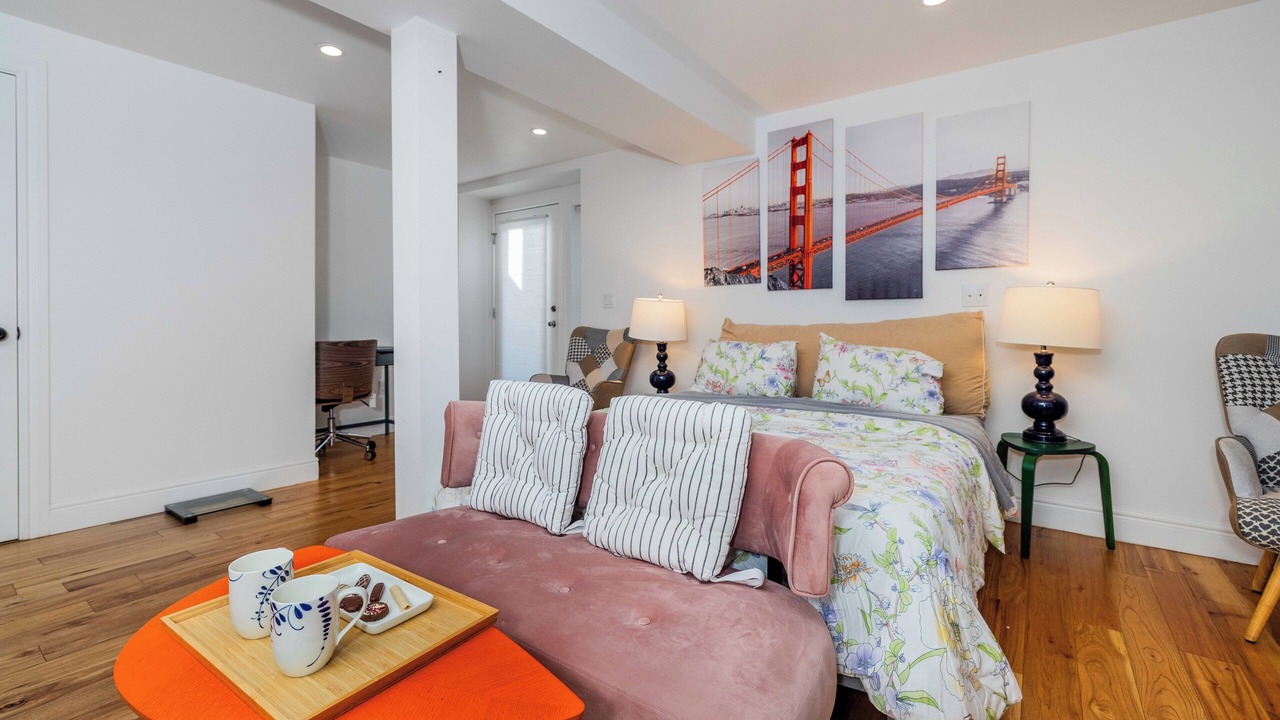Photo of Bedroom in Excelsior
