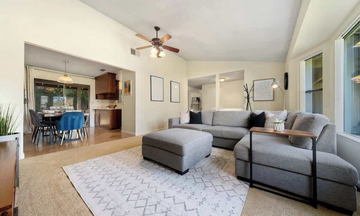 Photo of Livingroom in Pleasant Grove