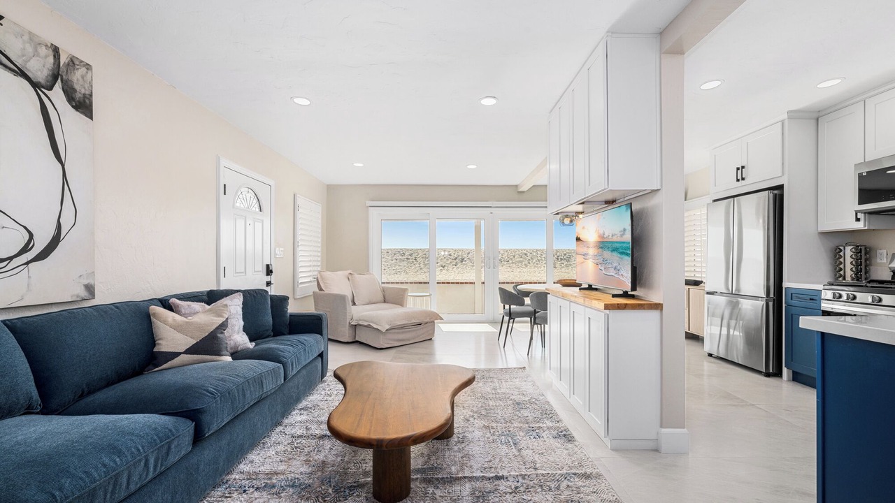 Photo of Livingroom in Old Towne