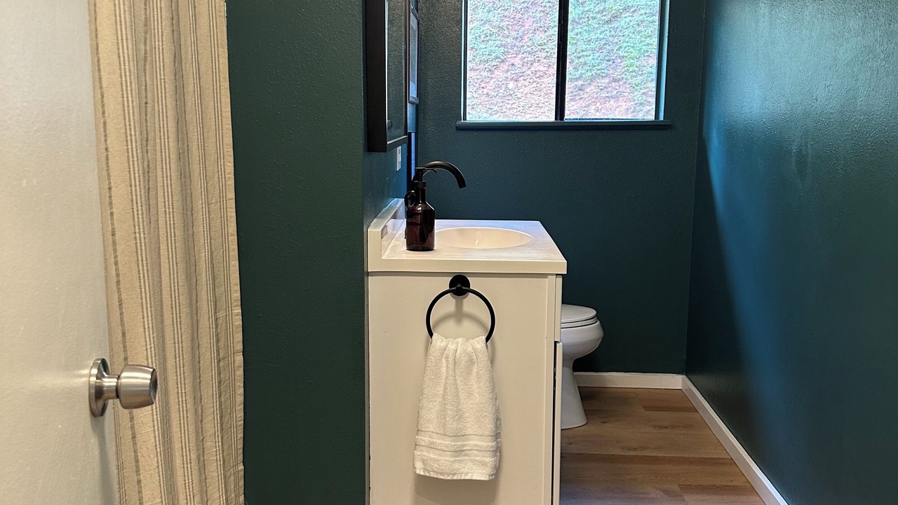 Photo of Bathroom in Mariposa