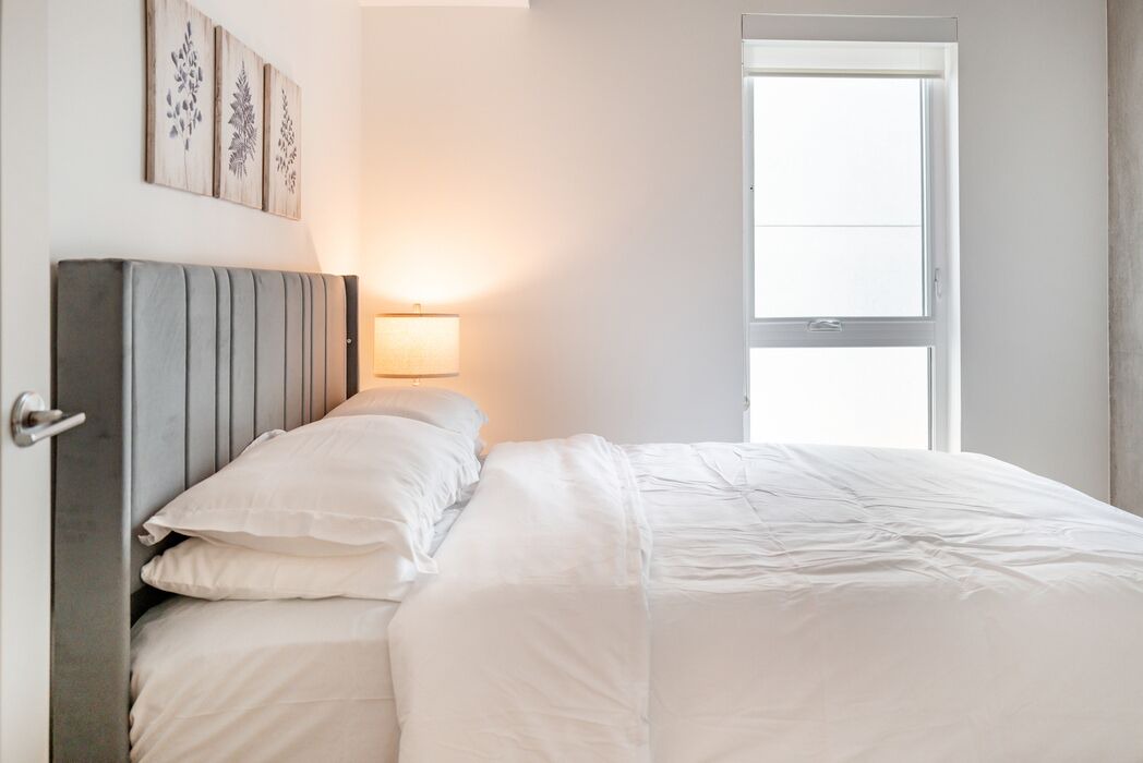 Photo of Bedroom in Downtown San Francisco