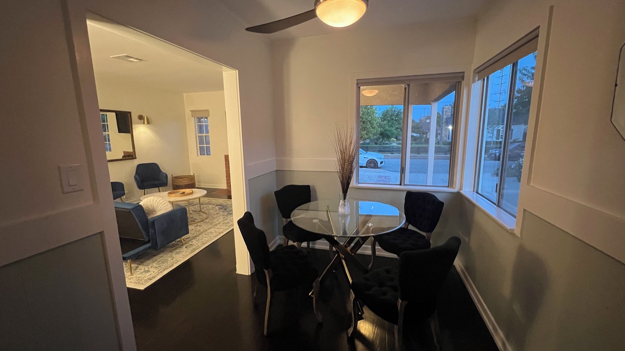 Photo of Bedroom in Toluca Woods