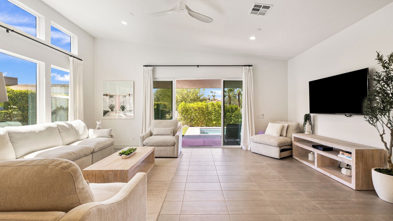 Photo of Livingroom in Indian Wells