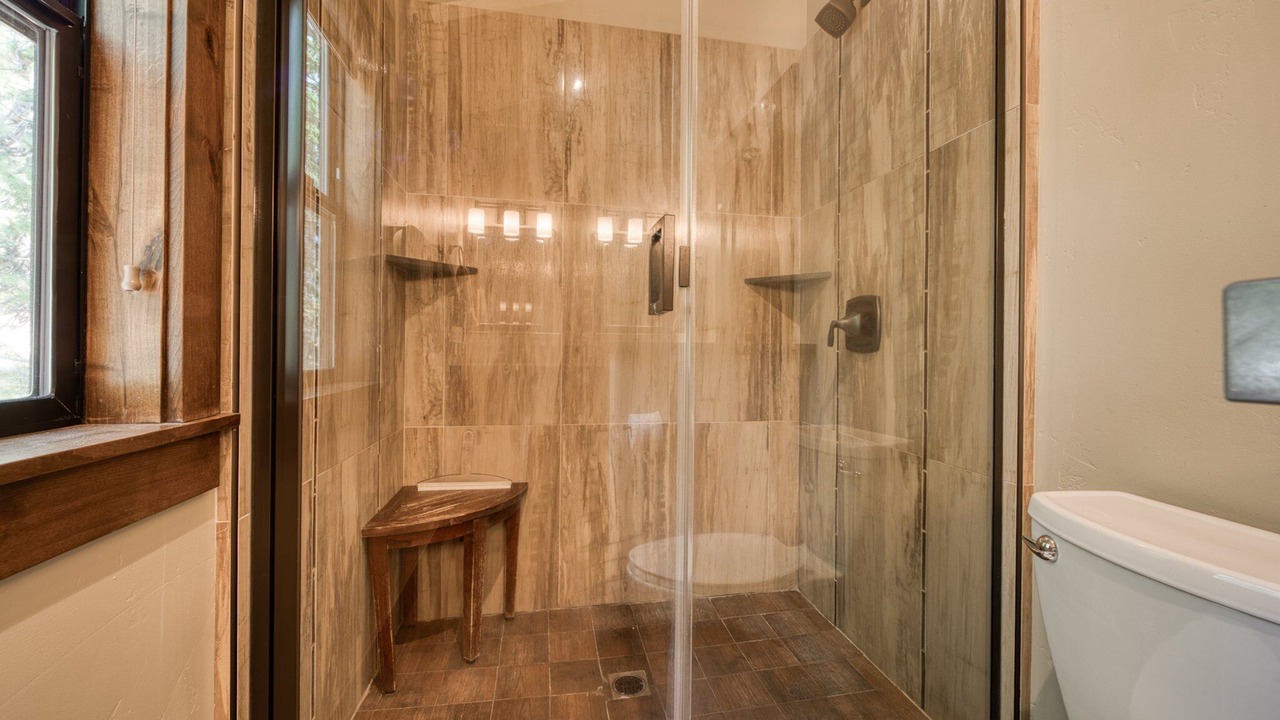Photo of Bathroom in Lake Forest