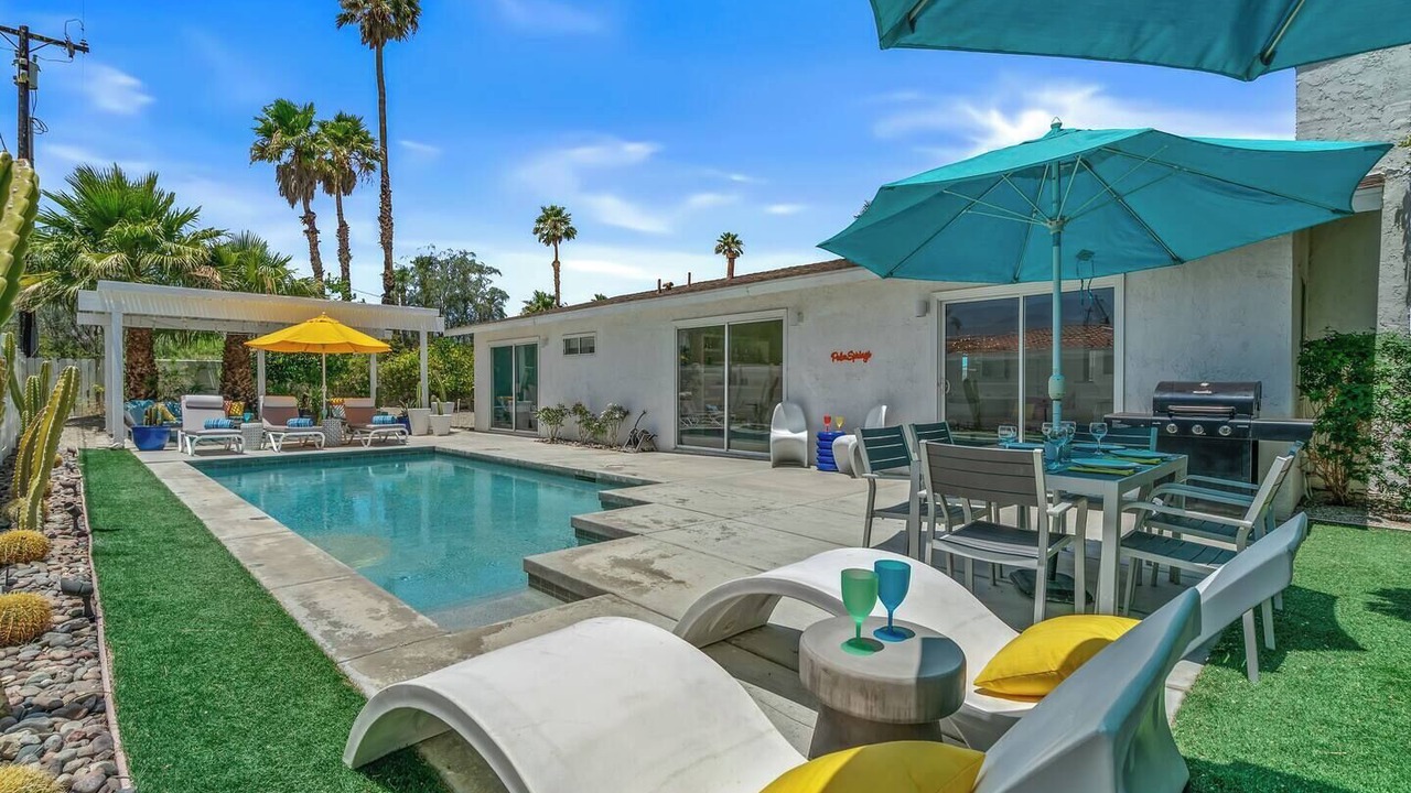 Photo of Outdoor in Desert Park Estates