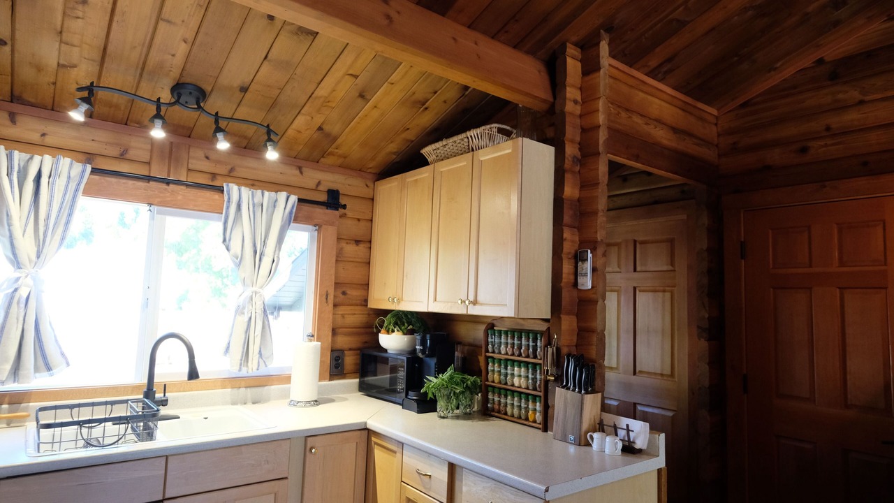 Photo of Kitchen in Mount Shasta