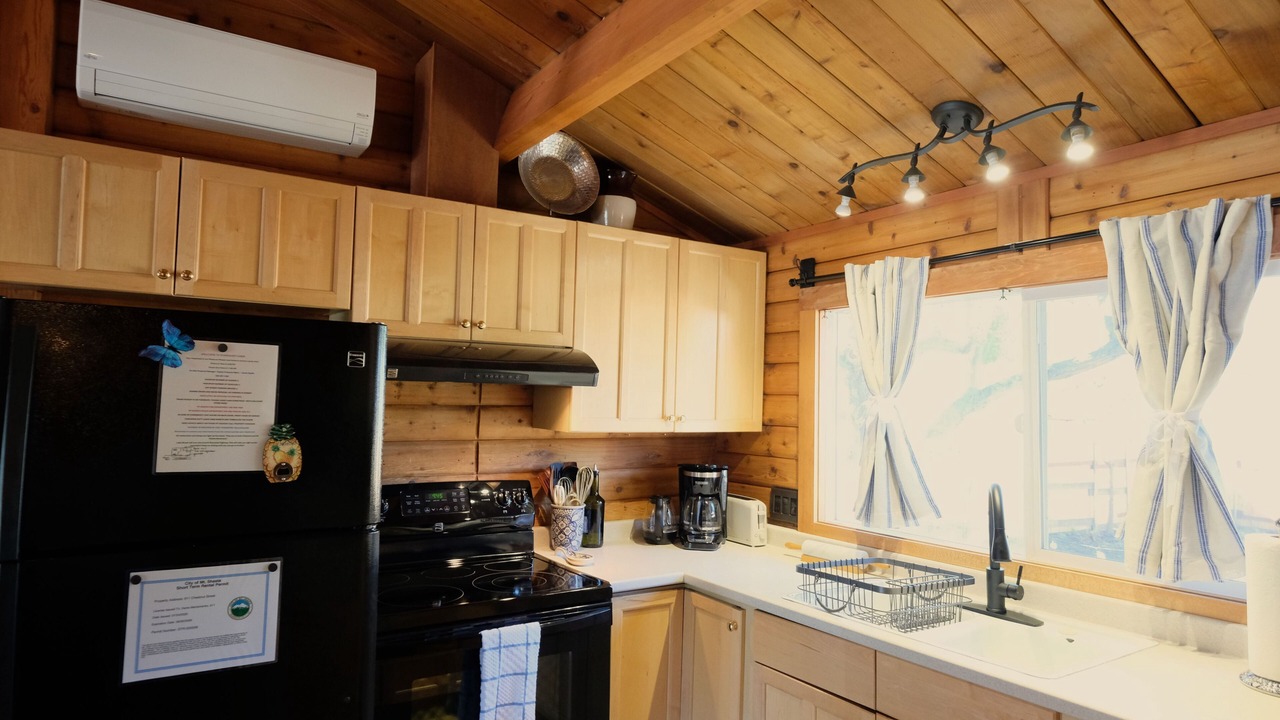 Photo of Kitchen in Mount Shasta