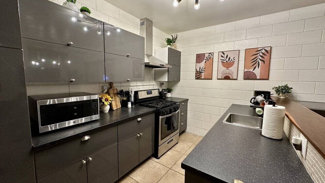 Photo of Kitchen in Sand Section