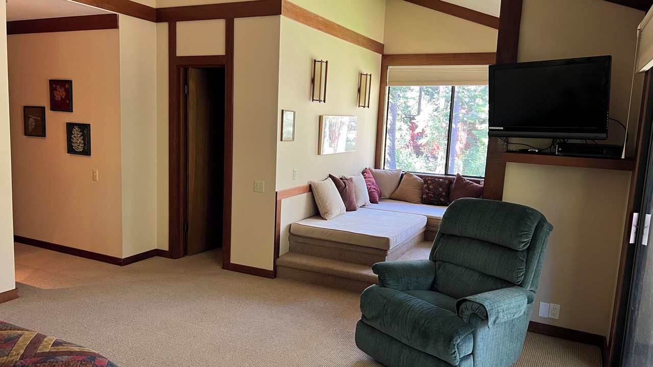 Photo of Livingroom in Dollar Point