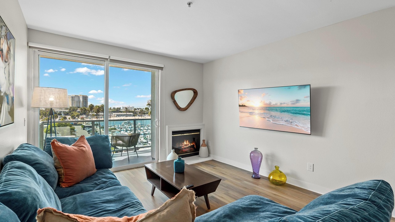 Photo of Livingroom in Marina del Rey