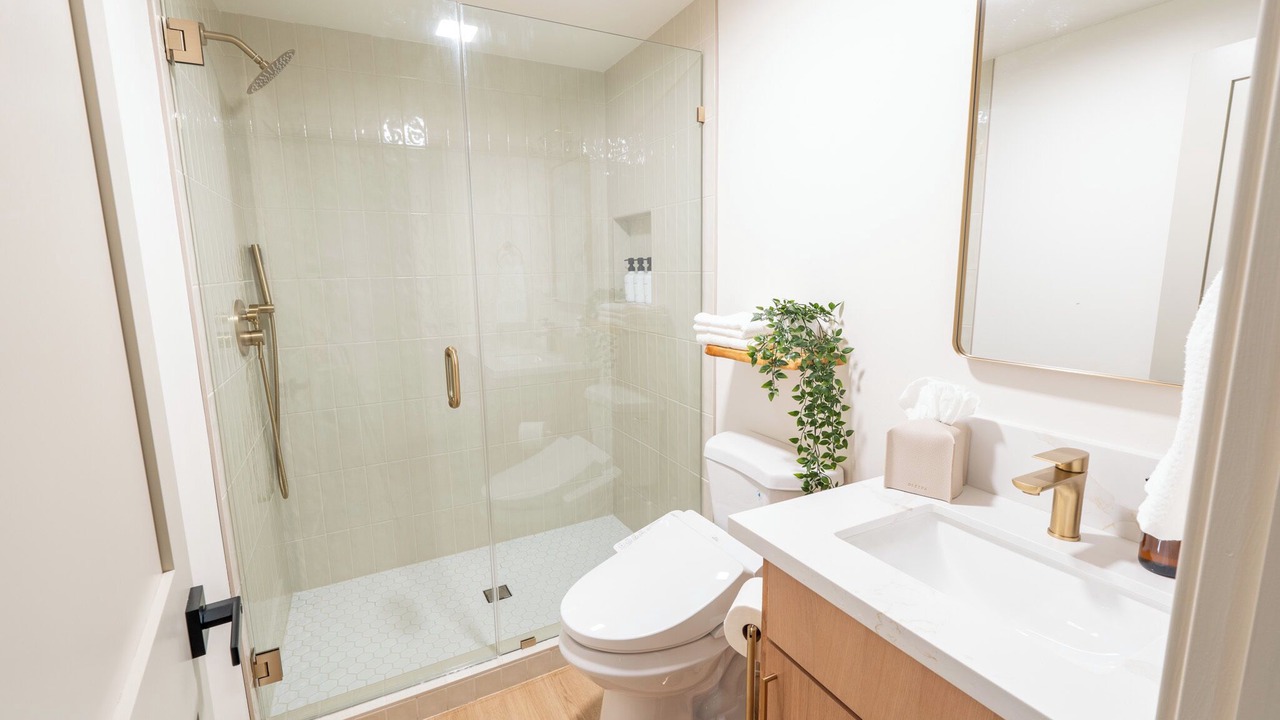Photo of Bathroom in North Wawona
