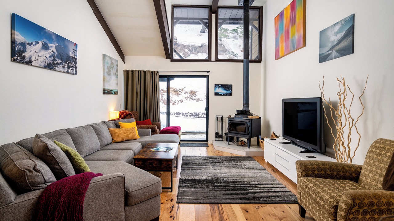 Photo of Livingroom in Alpine Meadows