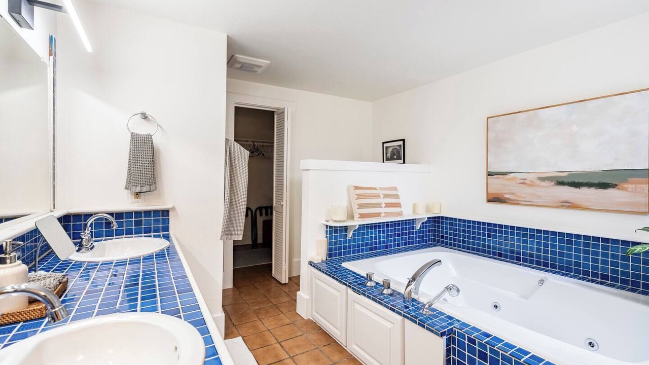 Photo of Bathroom in Sausalito
