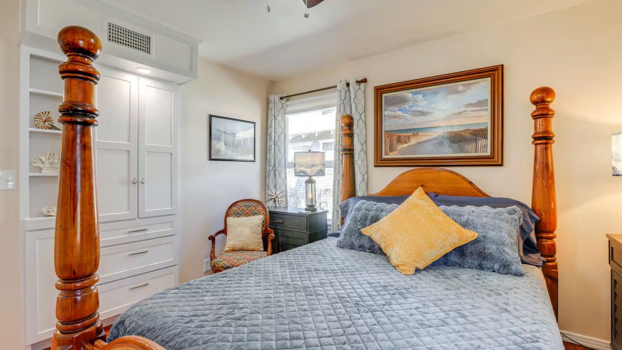 Photo of Bedroom in Atascadero