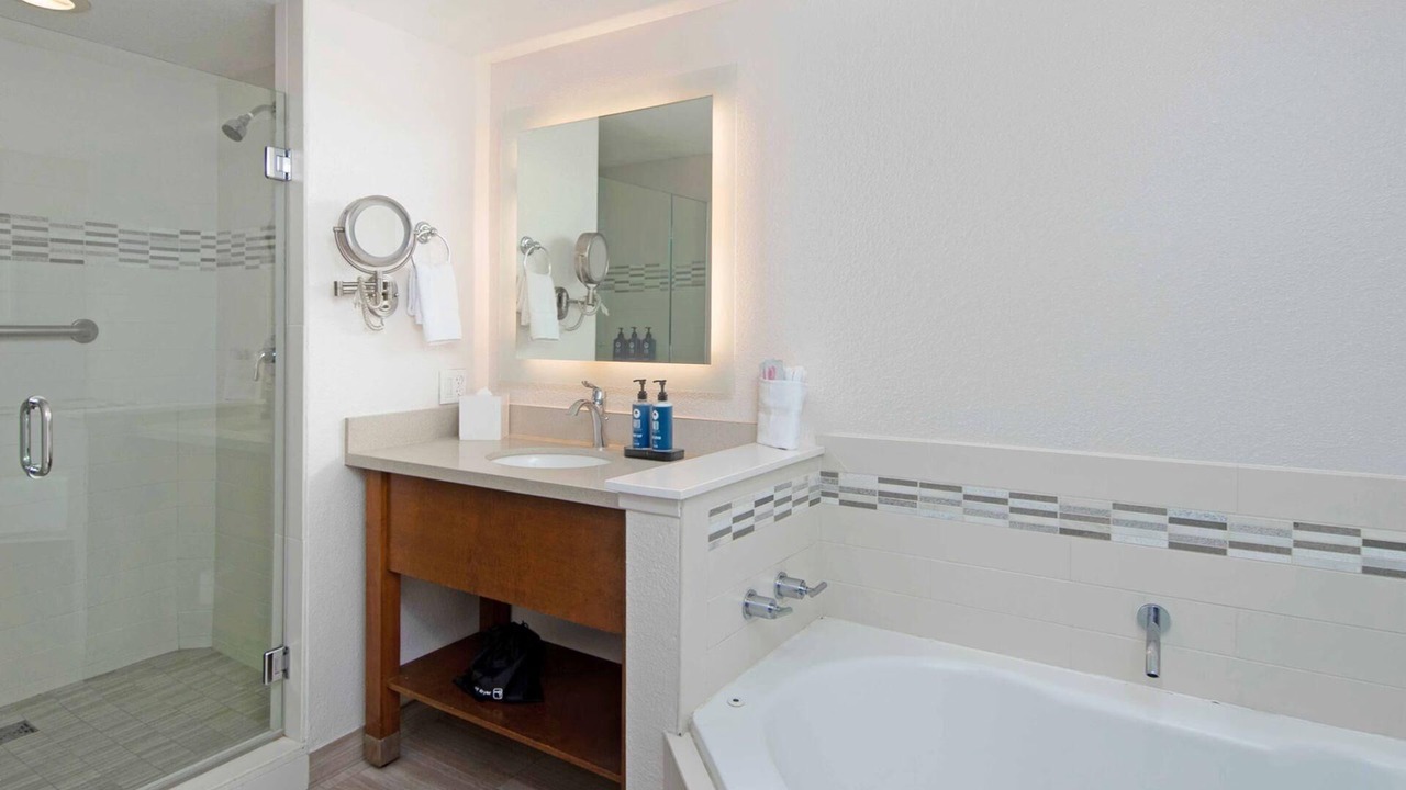 Photo of Bathroom in Townsite