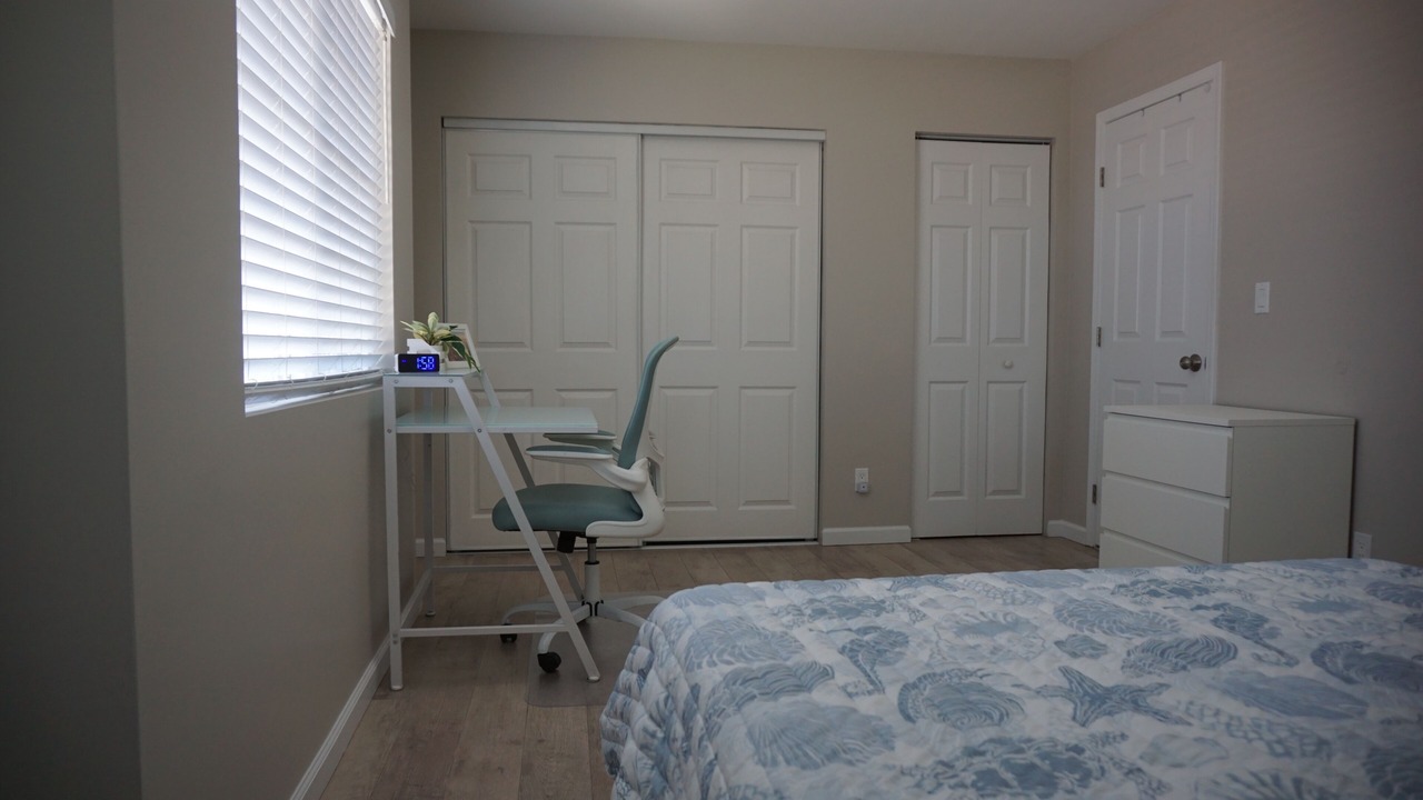 Photo of Bedroom in Del Aire