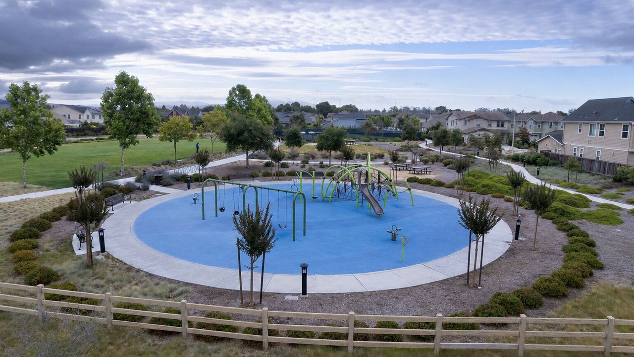 Photo of Others in Ardenwood
