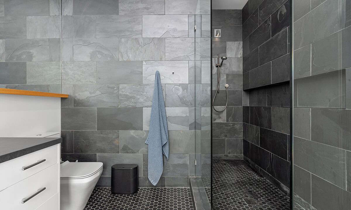 Photo of Bathroom in Solana Beach
