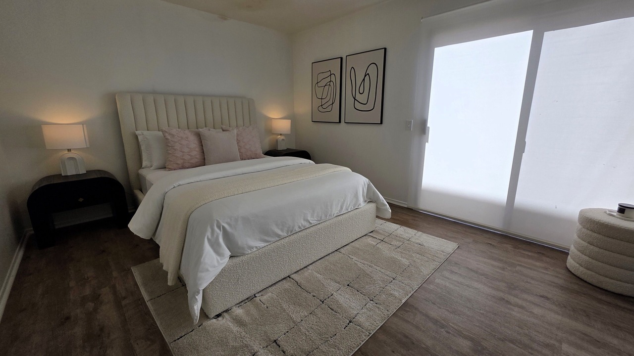 Photo of Bedroom in Beverly Hills