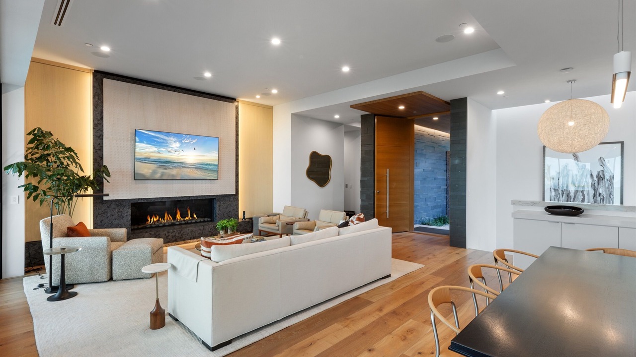 Photo of Bedroom in Solana Beach