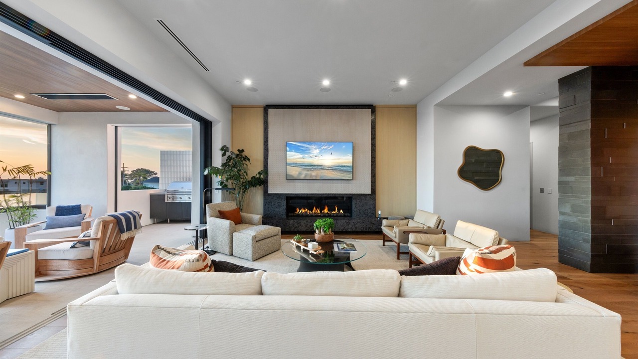 Photo of Bedroom in Solana Beach