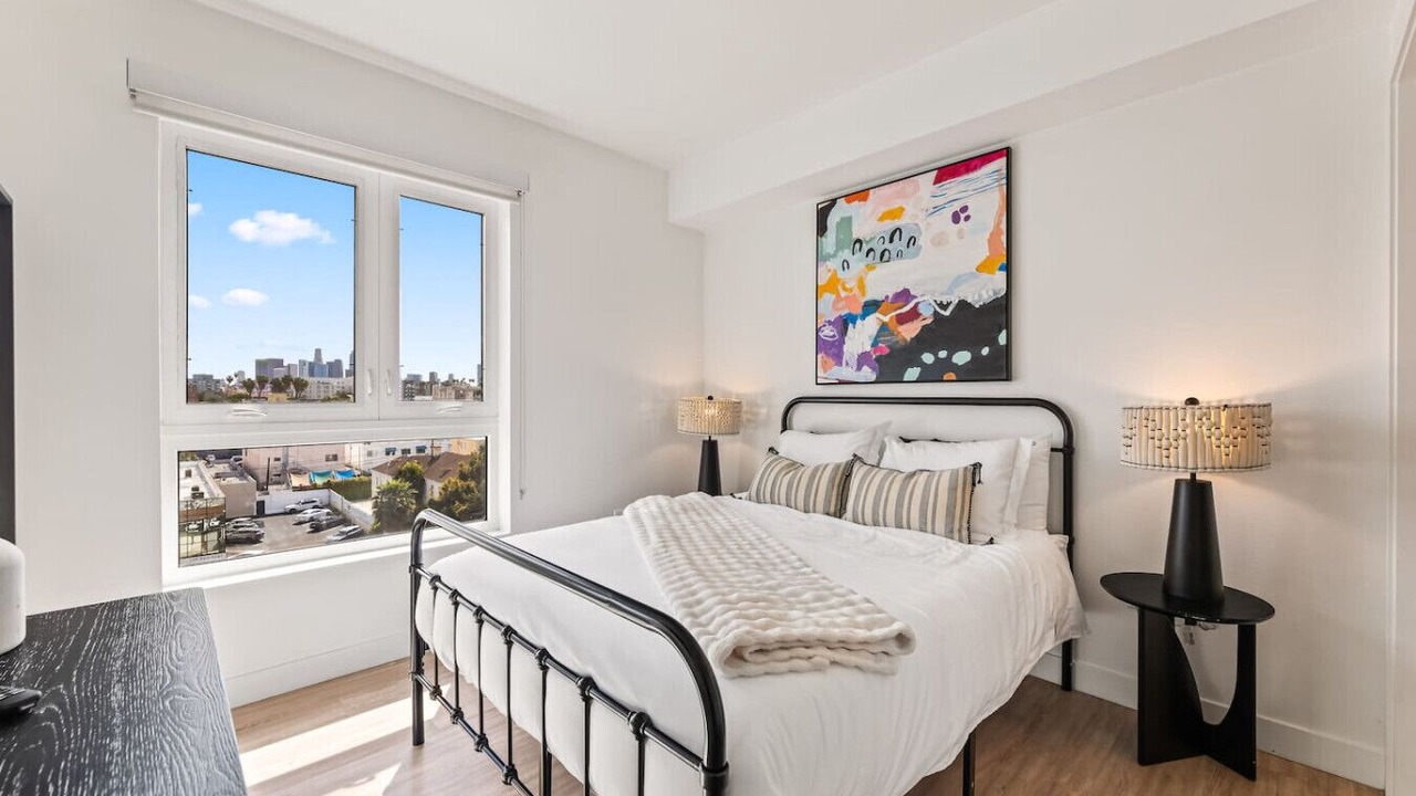 Photo of Bedroom in Koreatown