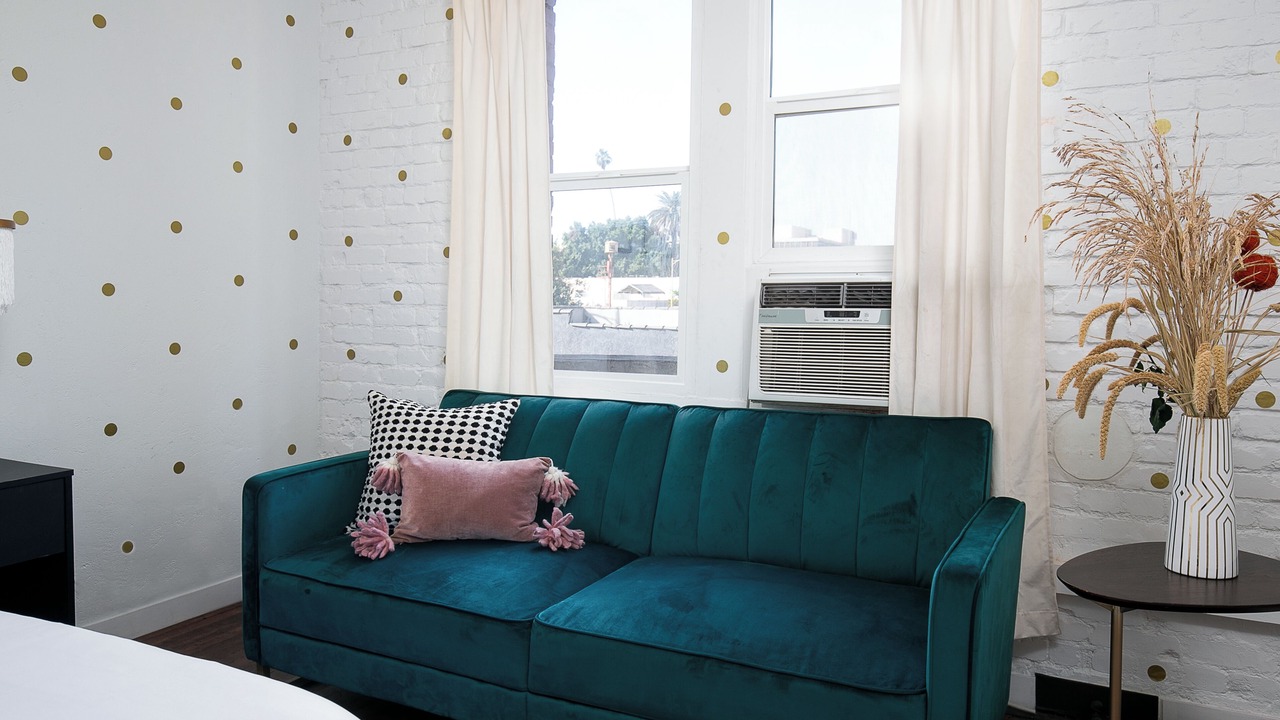 Photo of Livingroom in Westlake