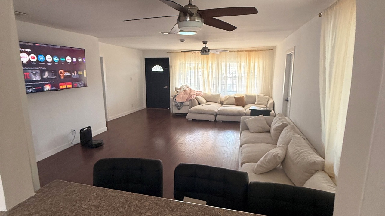 Photo of Livingroom in Winnetka