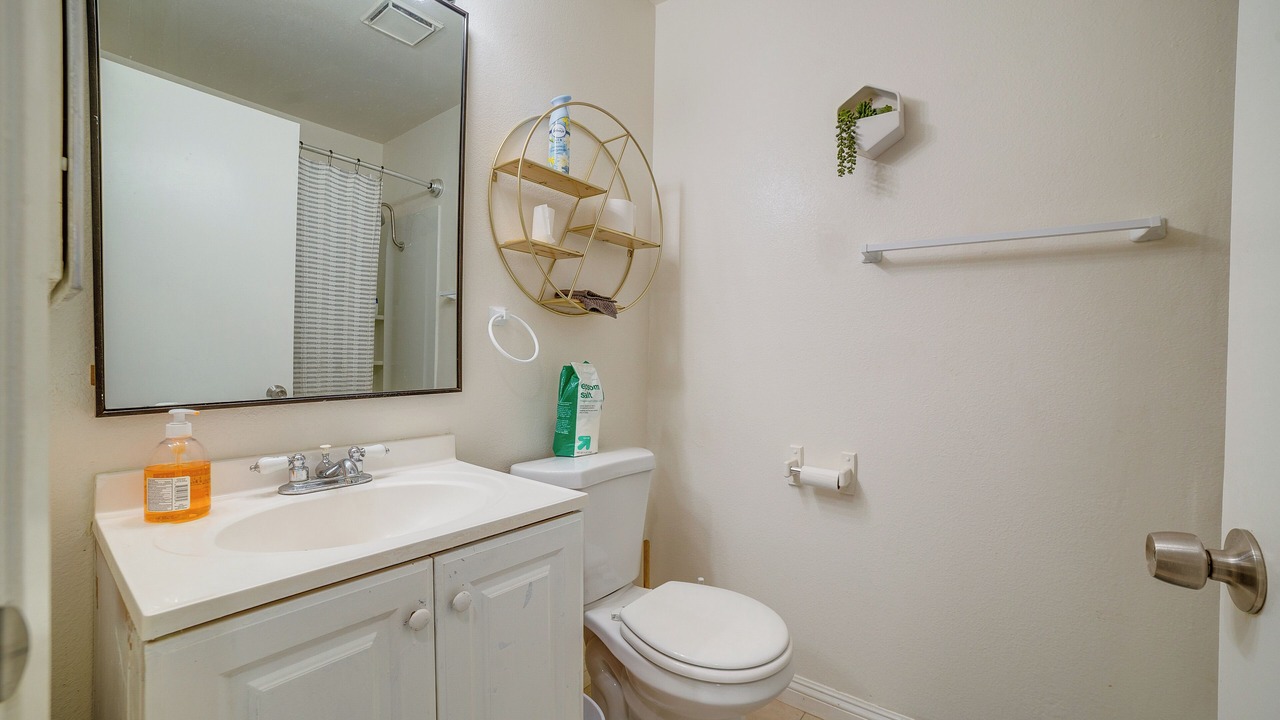 Photo of Bathroom in Moreno Valley