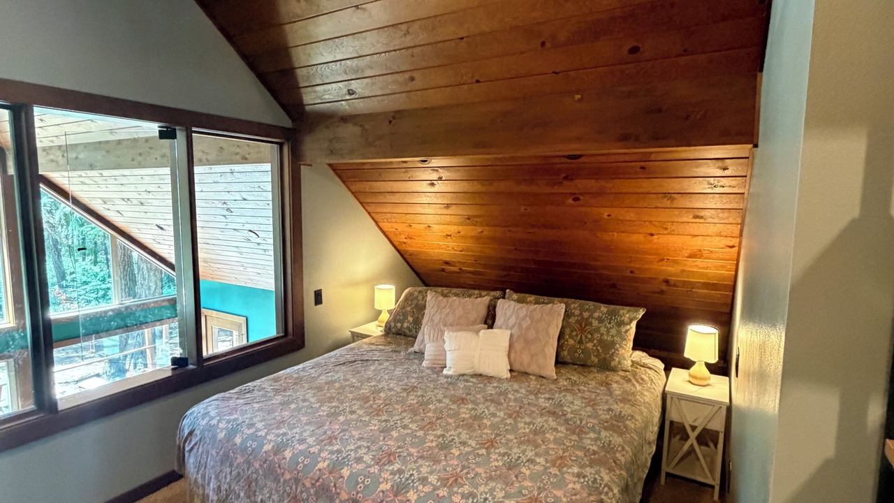 Photo of Bedroom in White Salmon