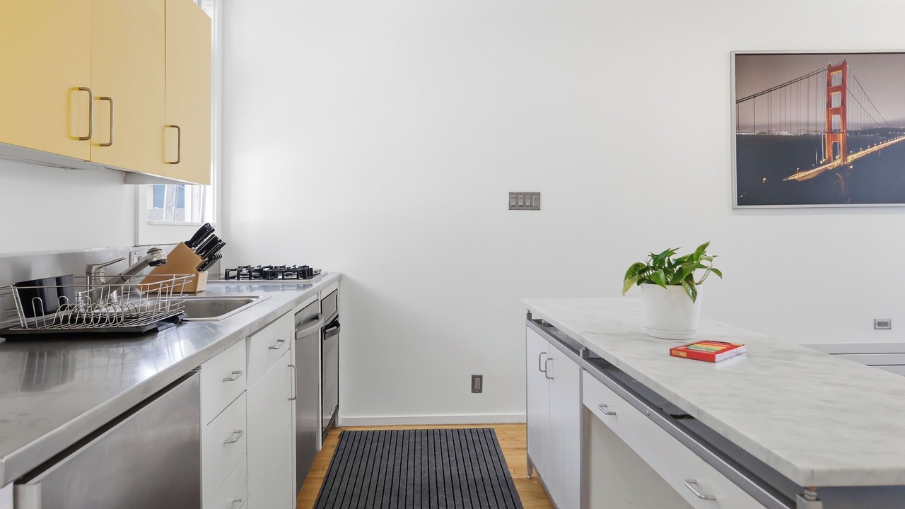 Photo of Kitchen in China Basin