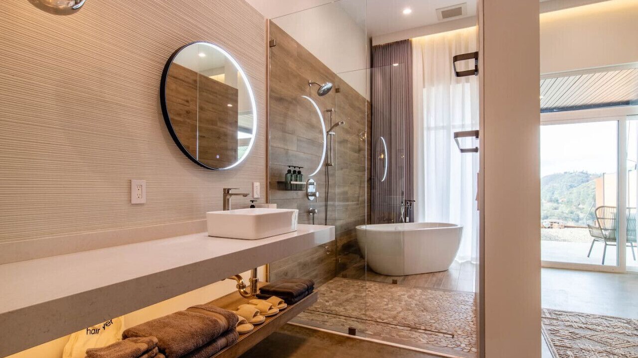 Photo of Bathroom in Midpines