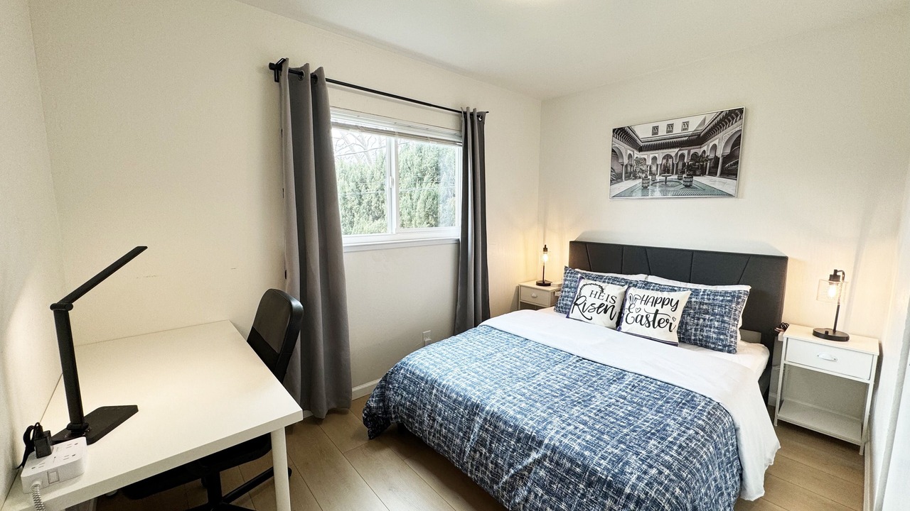 Photo of Bedroom in Northside