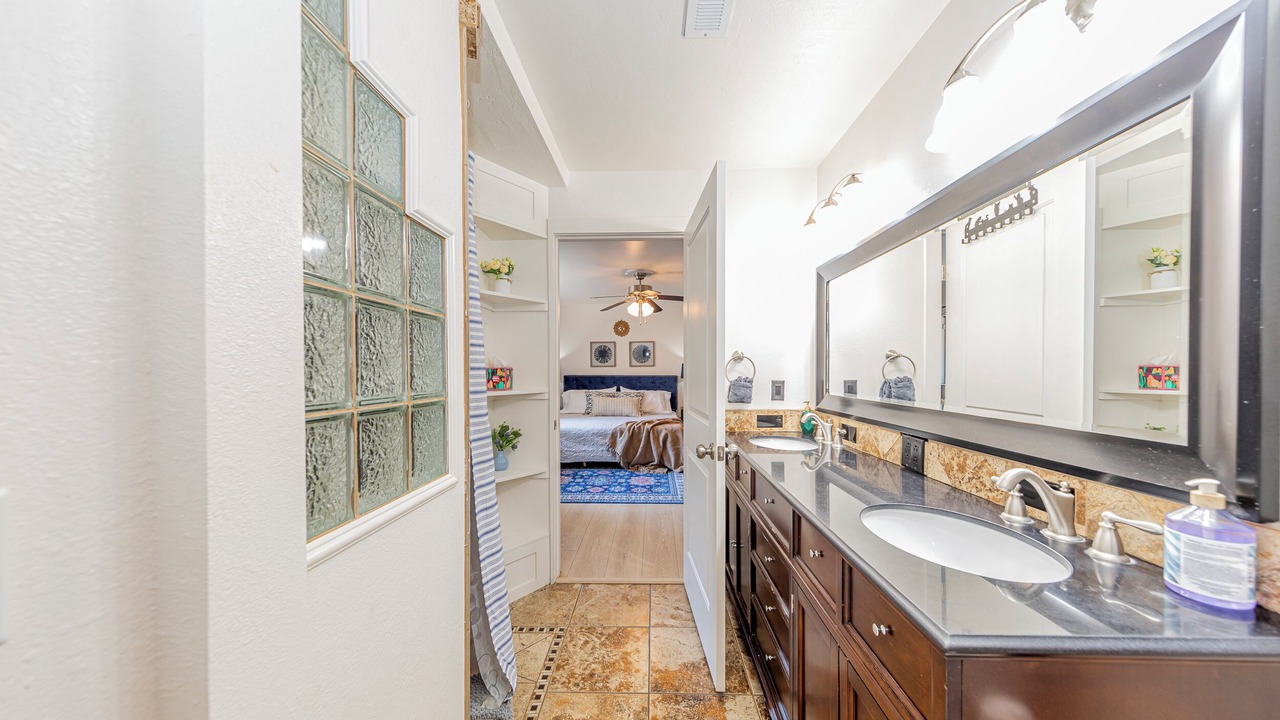 Photo of Bathroom in Oakhurst