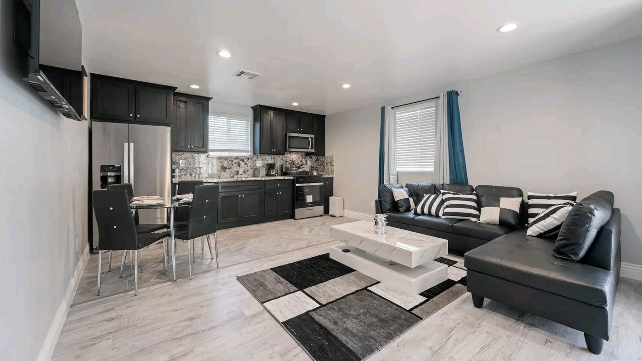 Photo of Livingroom in Park Mesa Heights