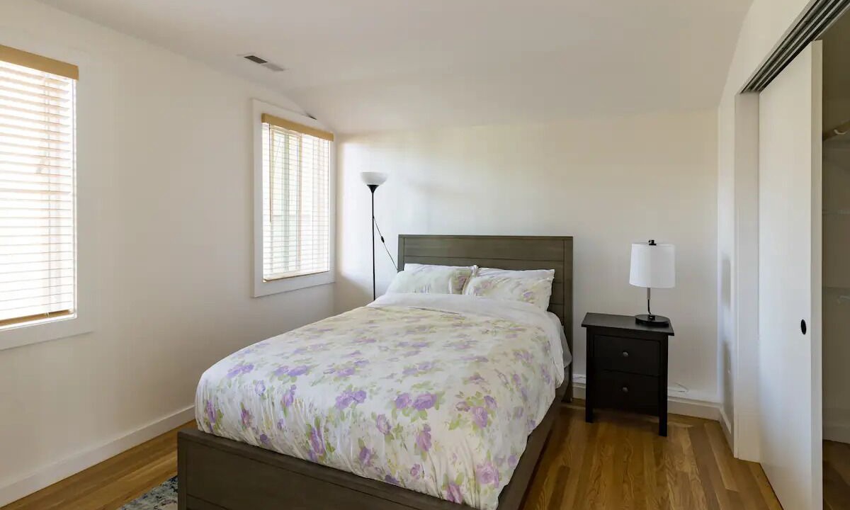 Photo of Bedroom in Inner Sunset