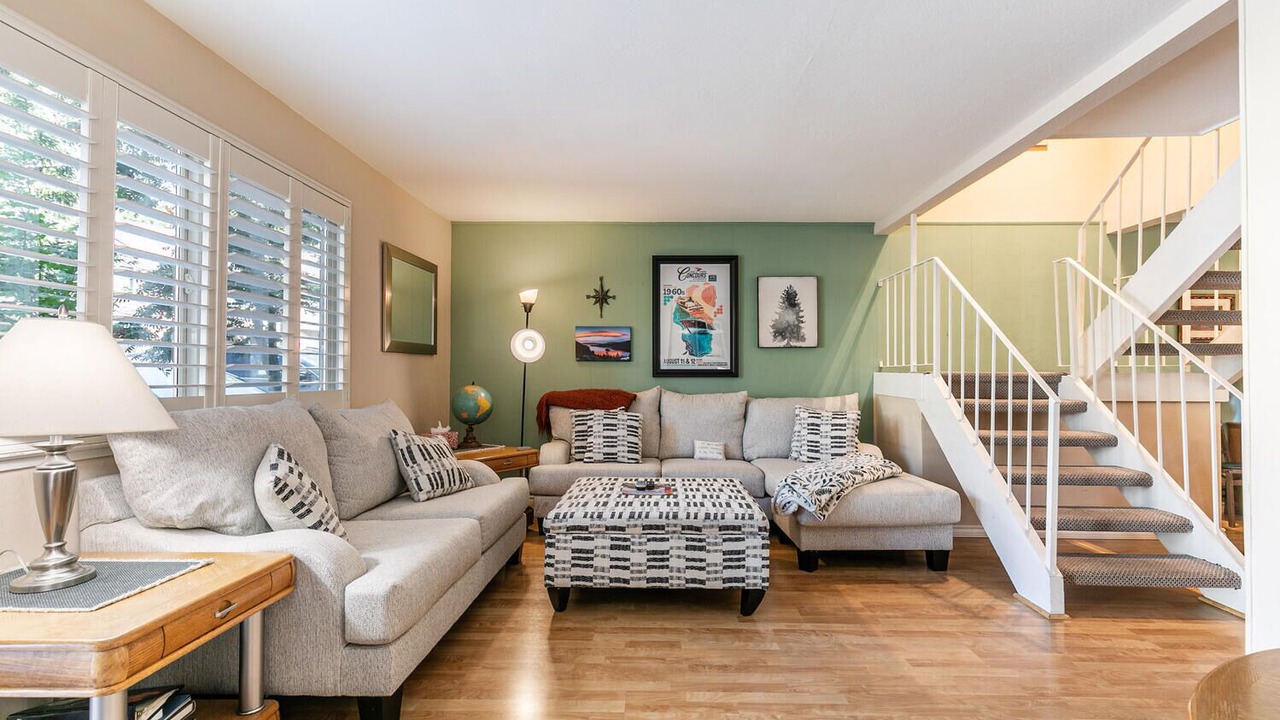 Photo of Livingroom in Lake Forest