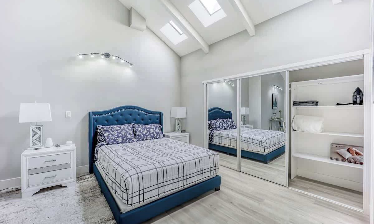 Photo of Bedroom in Menlo Park