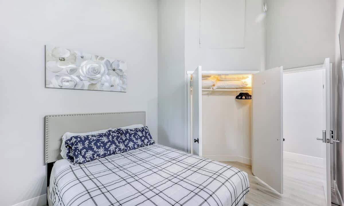 Photo of Bedroom in Menlo Park