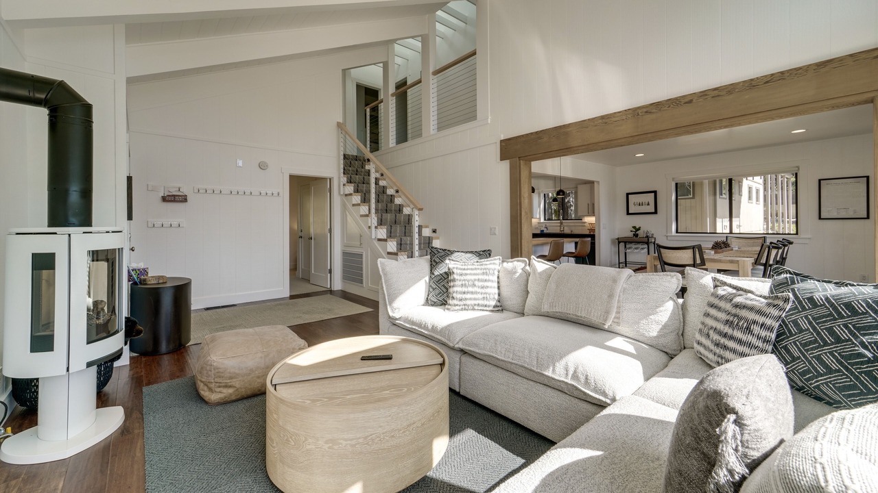 Photo of Livingroom in Lake Forest
