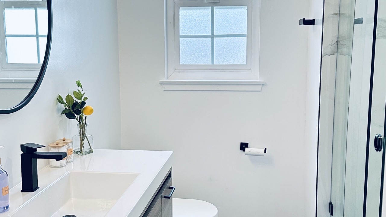 Photo of Bathroom in Willow Glen