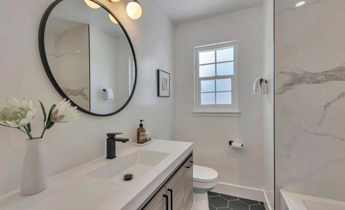 Photo of Bathroom in Willow Glen