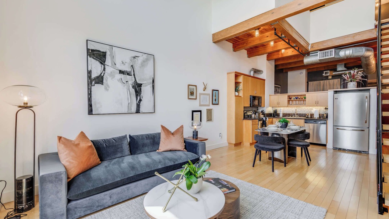 Photo of Livingroom in San Jose